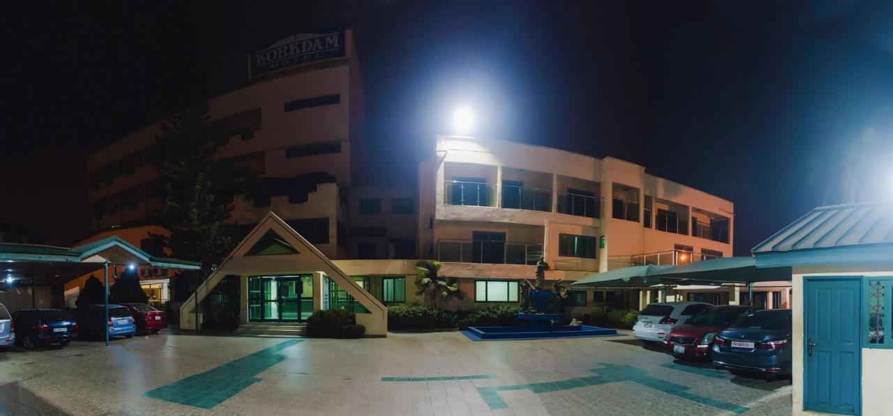 Korkdam Hotel Taifa 外观 照片