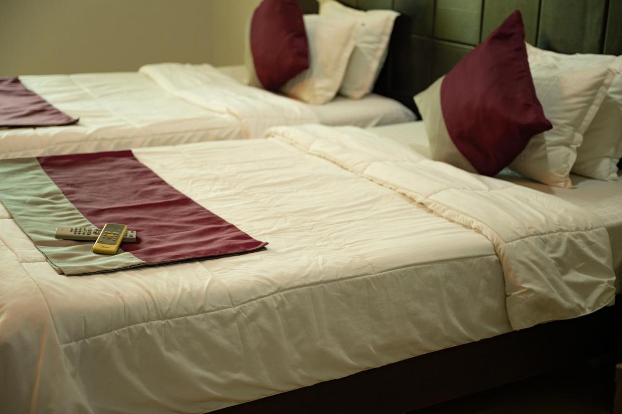 Korkdam Hotel Taifa 外观 照片