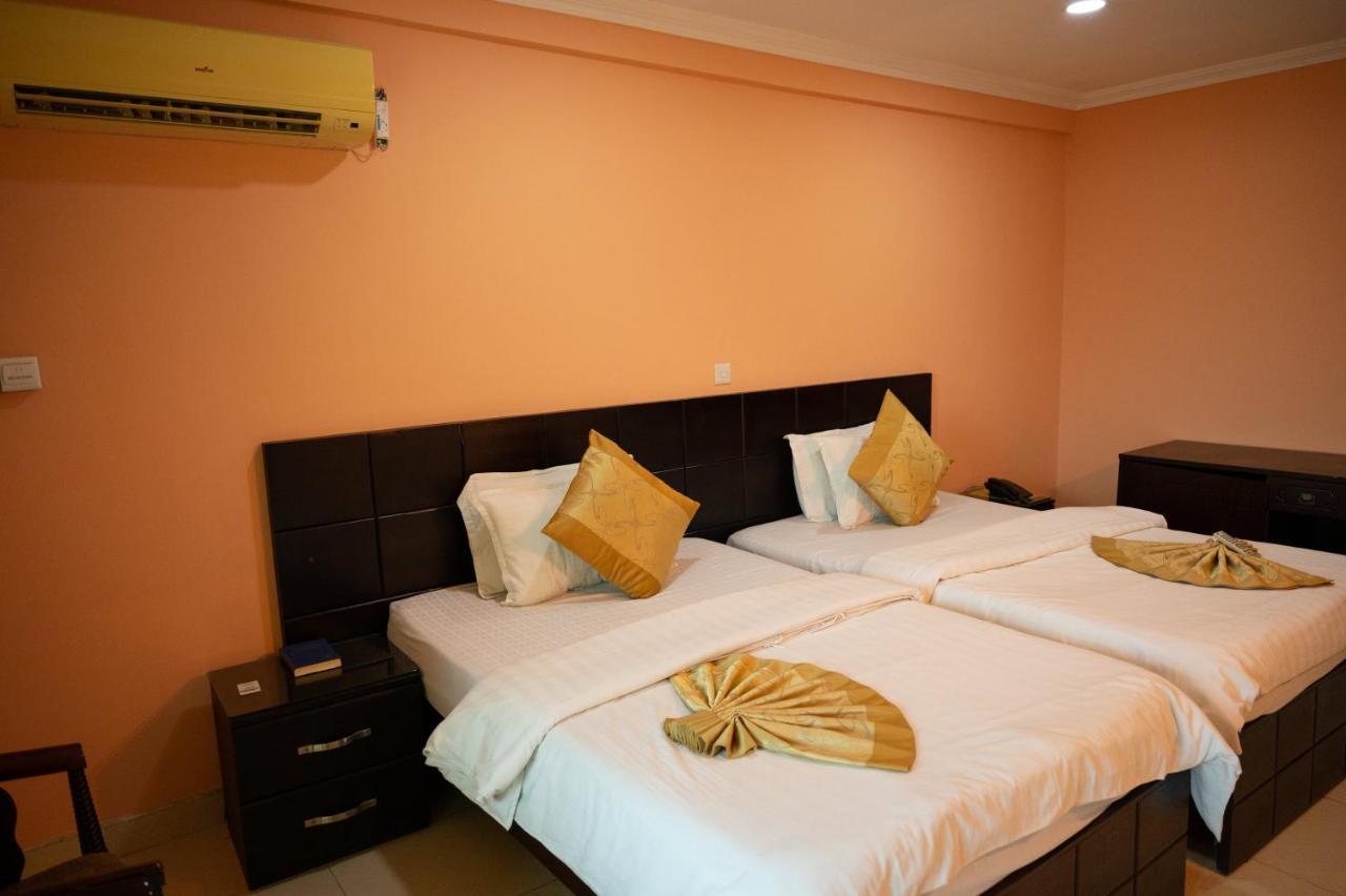 Korkdam Hotel Taifa 外观 照片