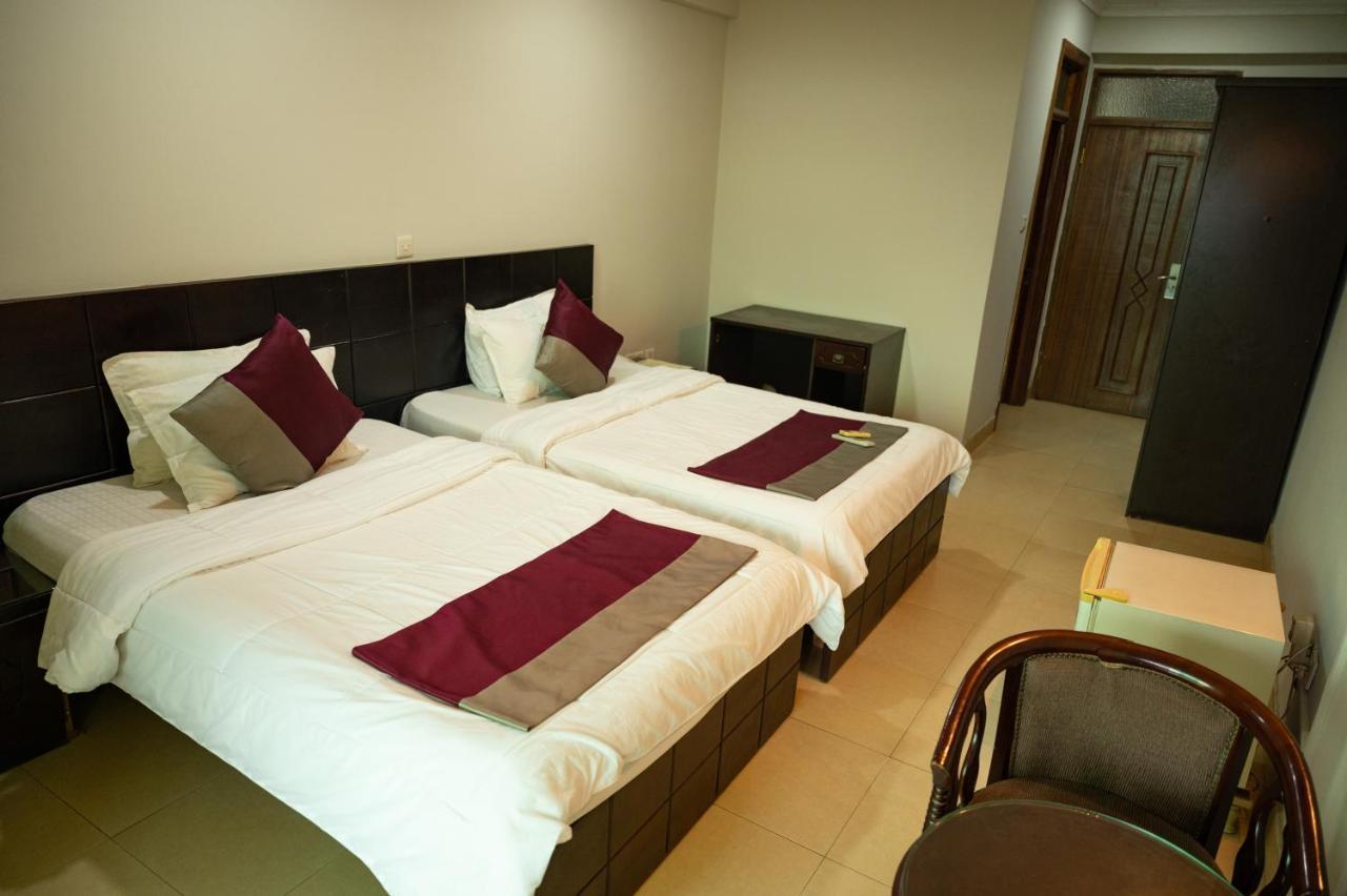 Korkdam Hotel Taifa 外观 照片