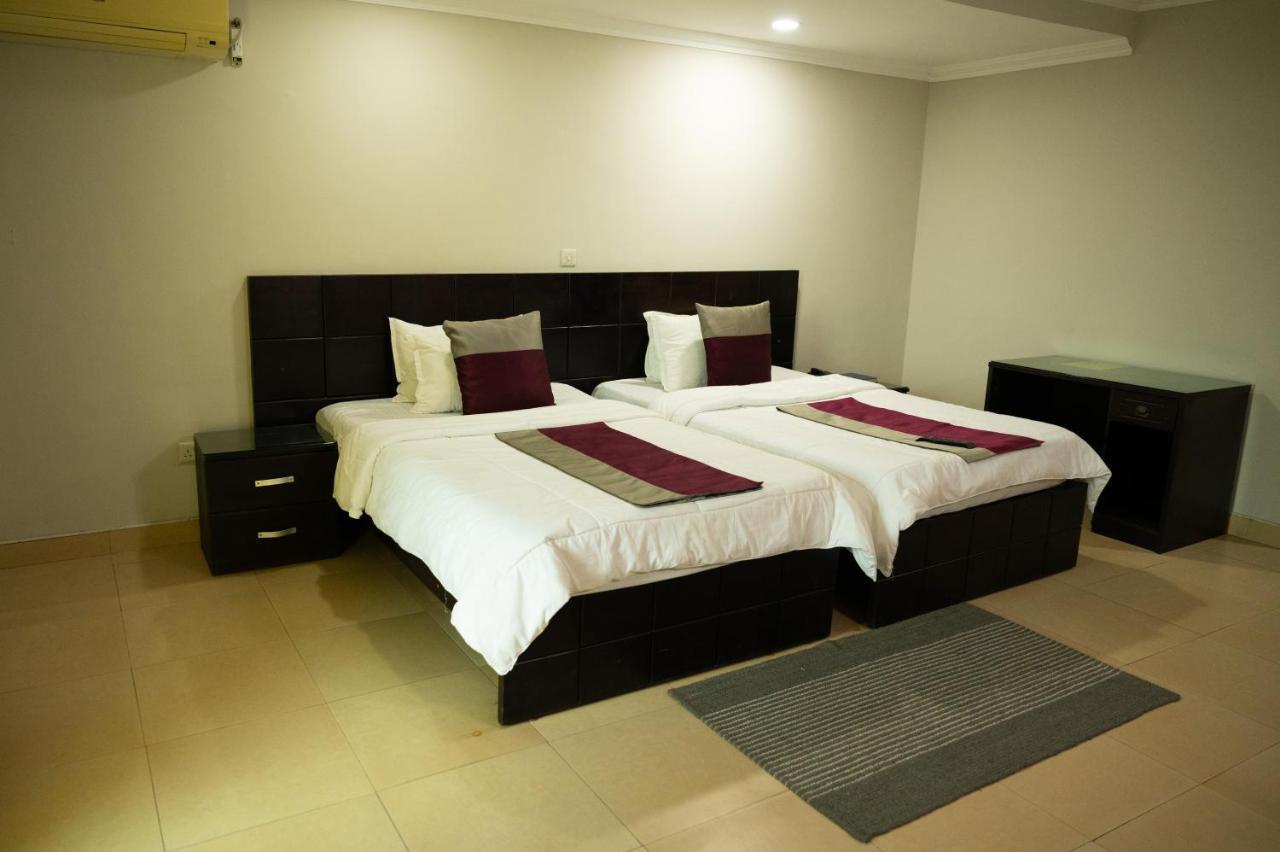 Korkdam Hotel Taifa 外观 照片