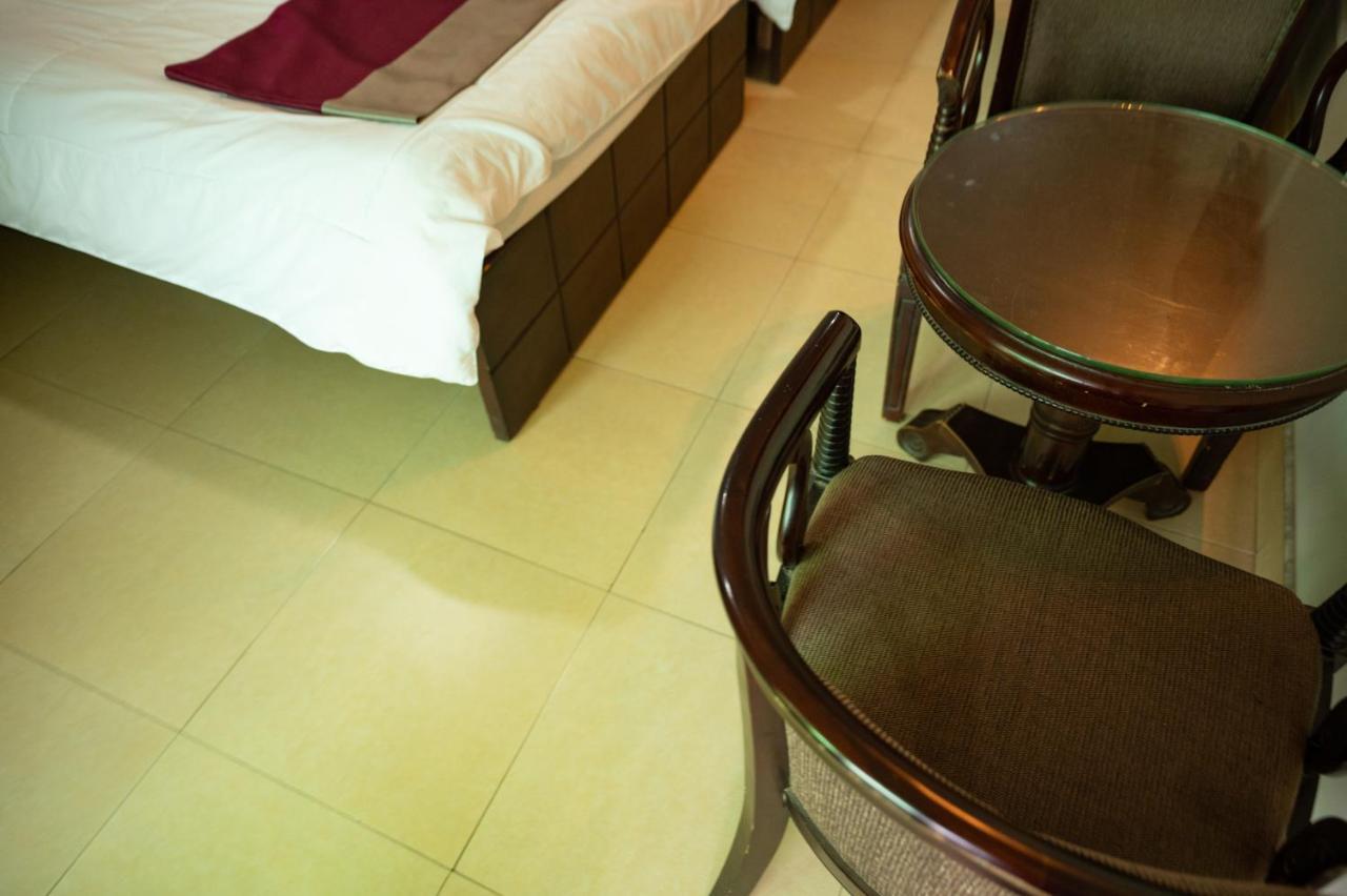 Korkdam Hotel Taifa 外观 照片