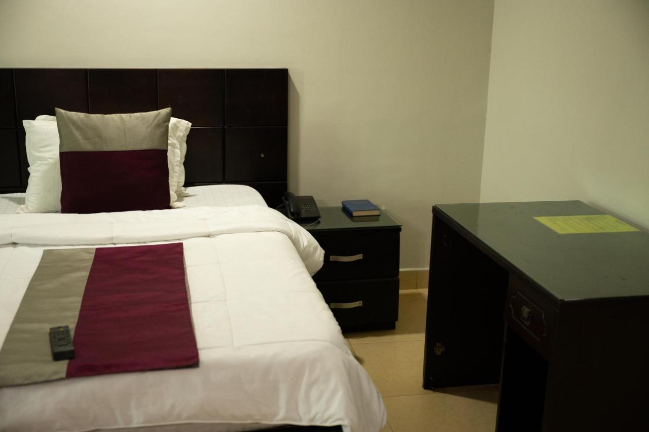 Korkdam Hotel Taifa 外观 照片