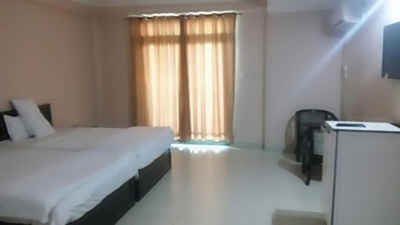 Korkdam Hotel Taifa 外观 照片